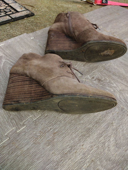 🐸Lucky Brand Suede Ankle Booties - Picture 6 of 9